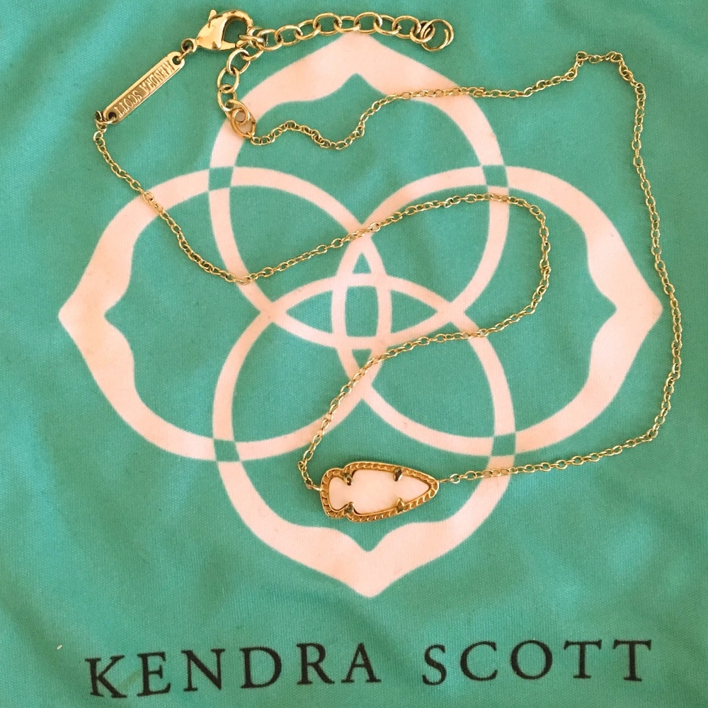 Kendra Scott Kasey Arrowhead Necklace in White